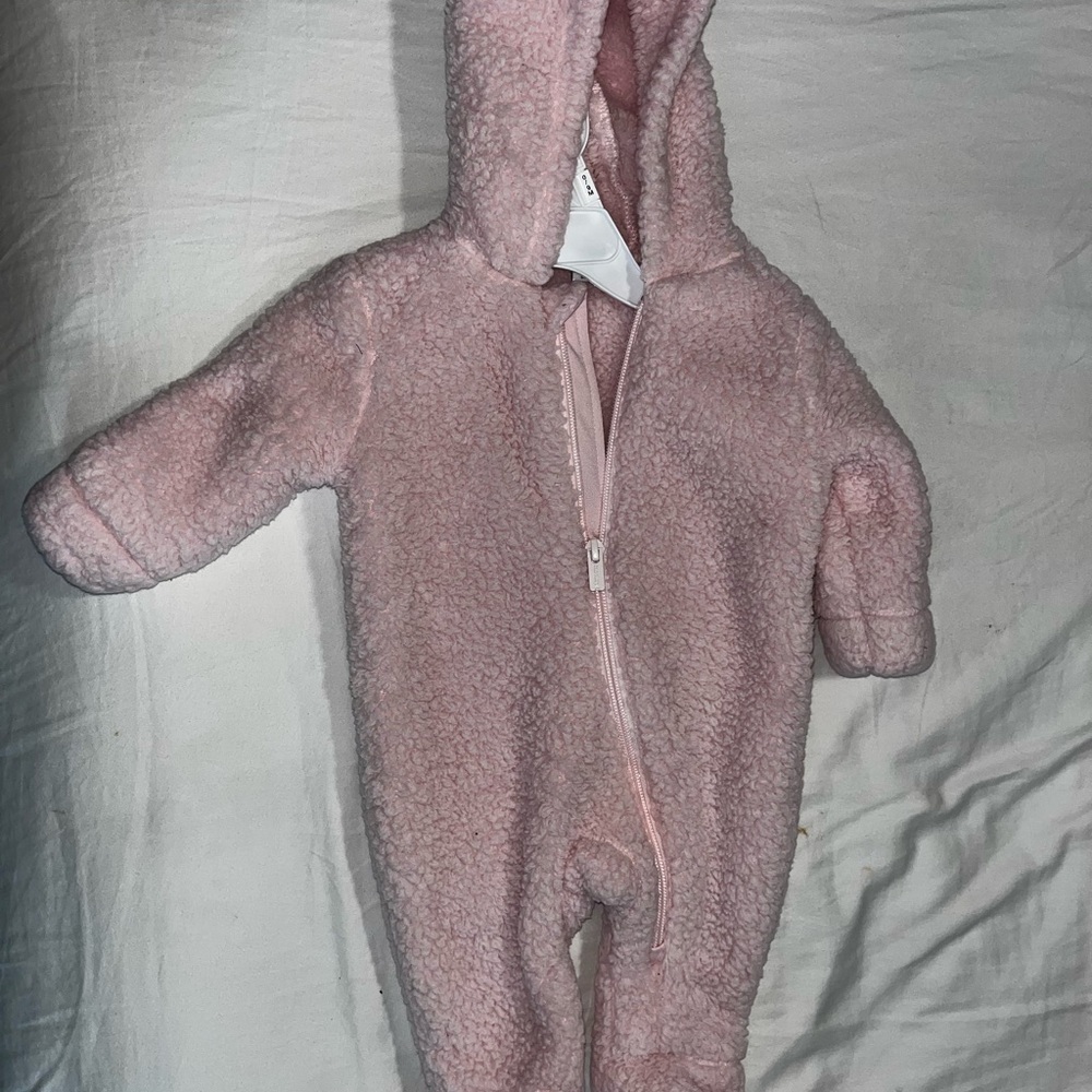 Old Navy Pink Sherpa Baby Footie